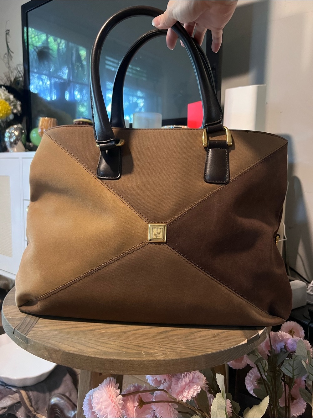 Diane Von Furstenberg Travel Tote Bag with Dark Handles w 3 sections